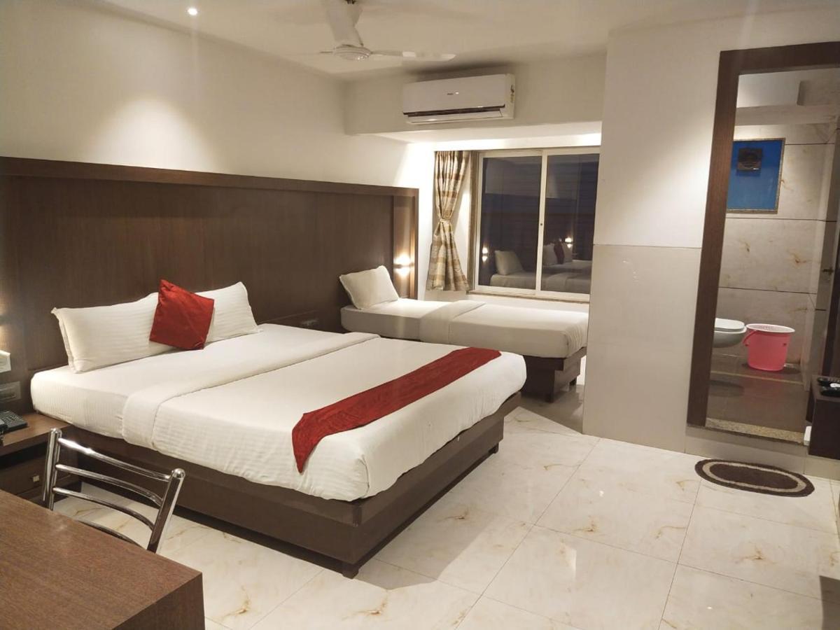 Hotel Monarch Express Near Karnala Sports Academy Panvel,나비뭄바이 외부 사진