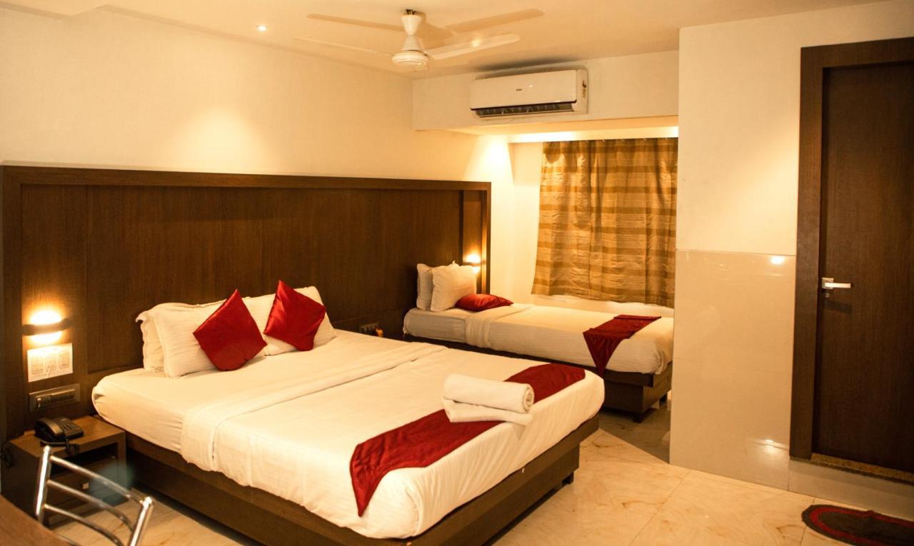 Hotel Monarch Express Near Karnala Sports Academy Panvel,나비뭄바이 외부 사진